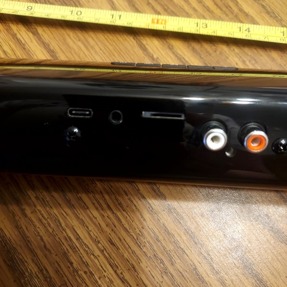 sound bar - Picture 3 of 5